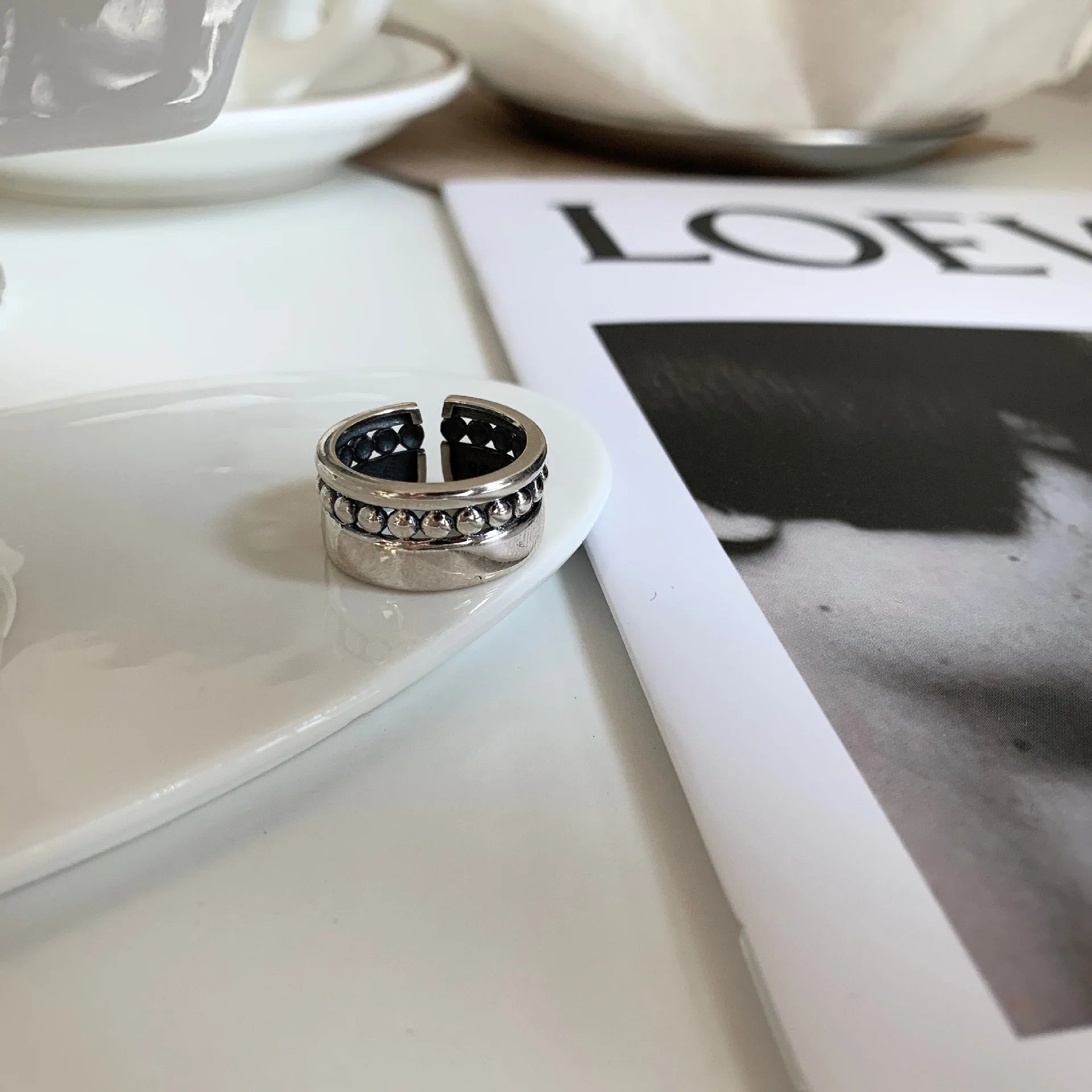 Geometric Bead Ring in 925 Sterling Silver