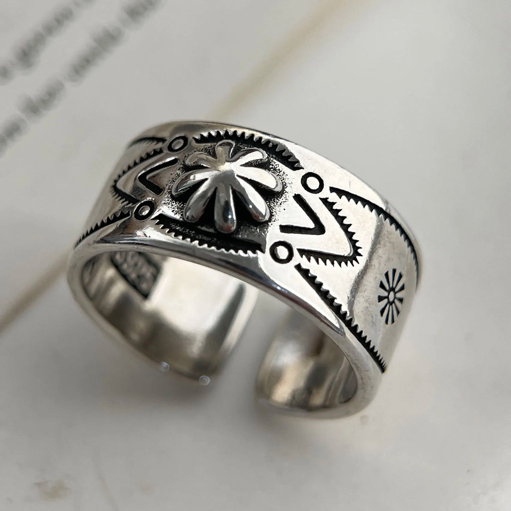 Geometric Bead Ring in Silver-Plated Finish